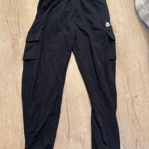 Nike Cargo Cuffed Sweatpants, Color Black, Size: Women’s XS